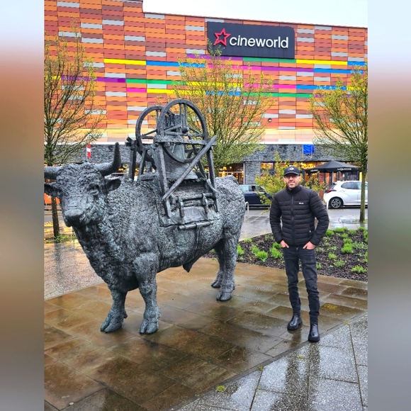 Meet your Posher, Ano - Picture 2 of 2